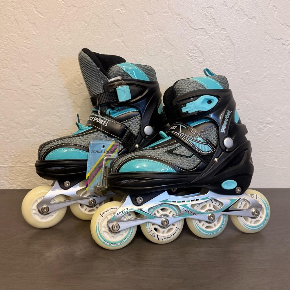 Scale Sports Kids Adjustable Inline Skates, Size 4-6 Rollerblade Black & Blue